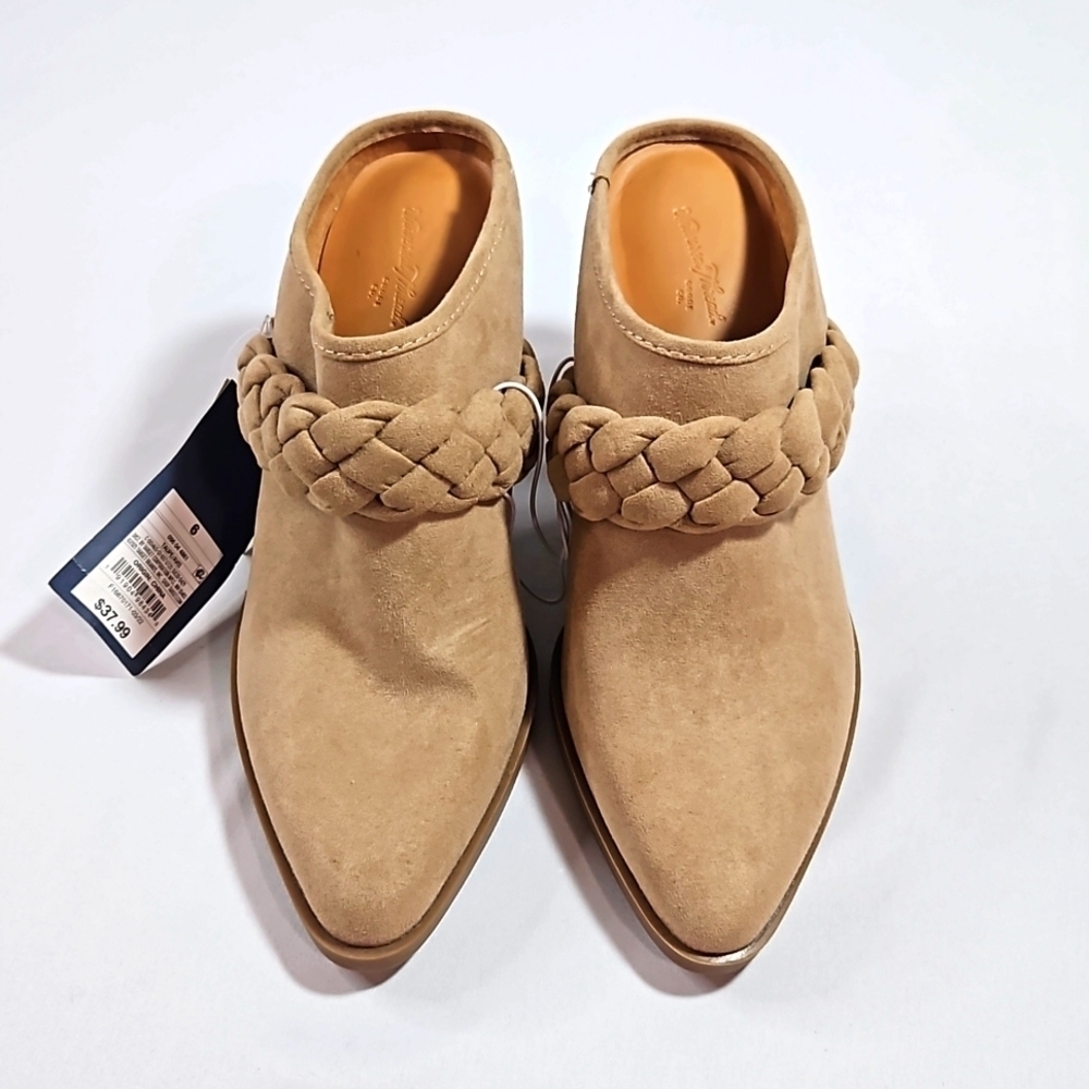 Universal Thread Taupe Clog NWT Sz 6